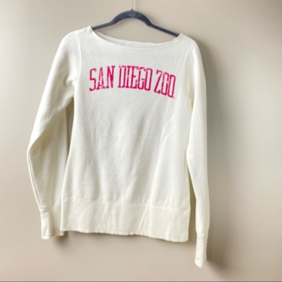 OURAY SPORTS WEAR VINTAGE COLLECTION WHITE SWEATSHIRT SIZE S - Picture 1 of 6